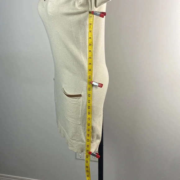 2/$25 Cream beige off white long sleeve vneck pullover with pockets tunic sz M - Picture 10 of 12